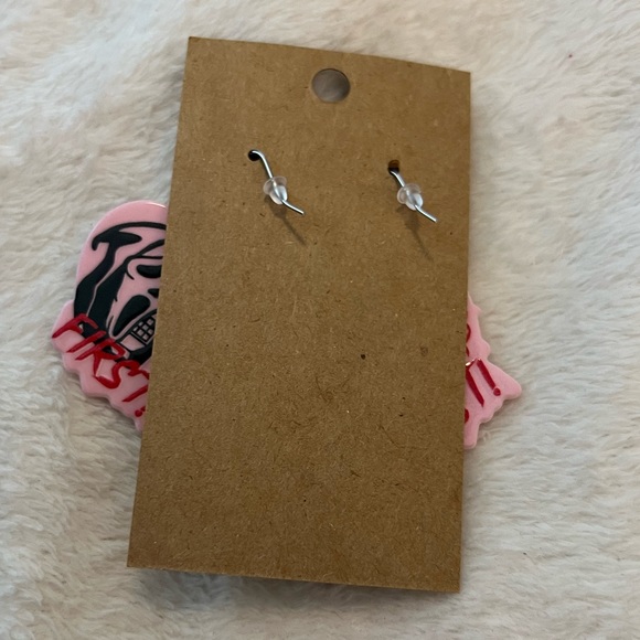 Ghost face scream horror movie earrings - Picture 2 of 3